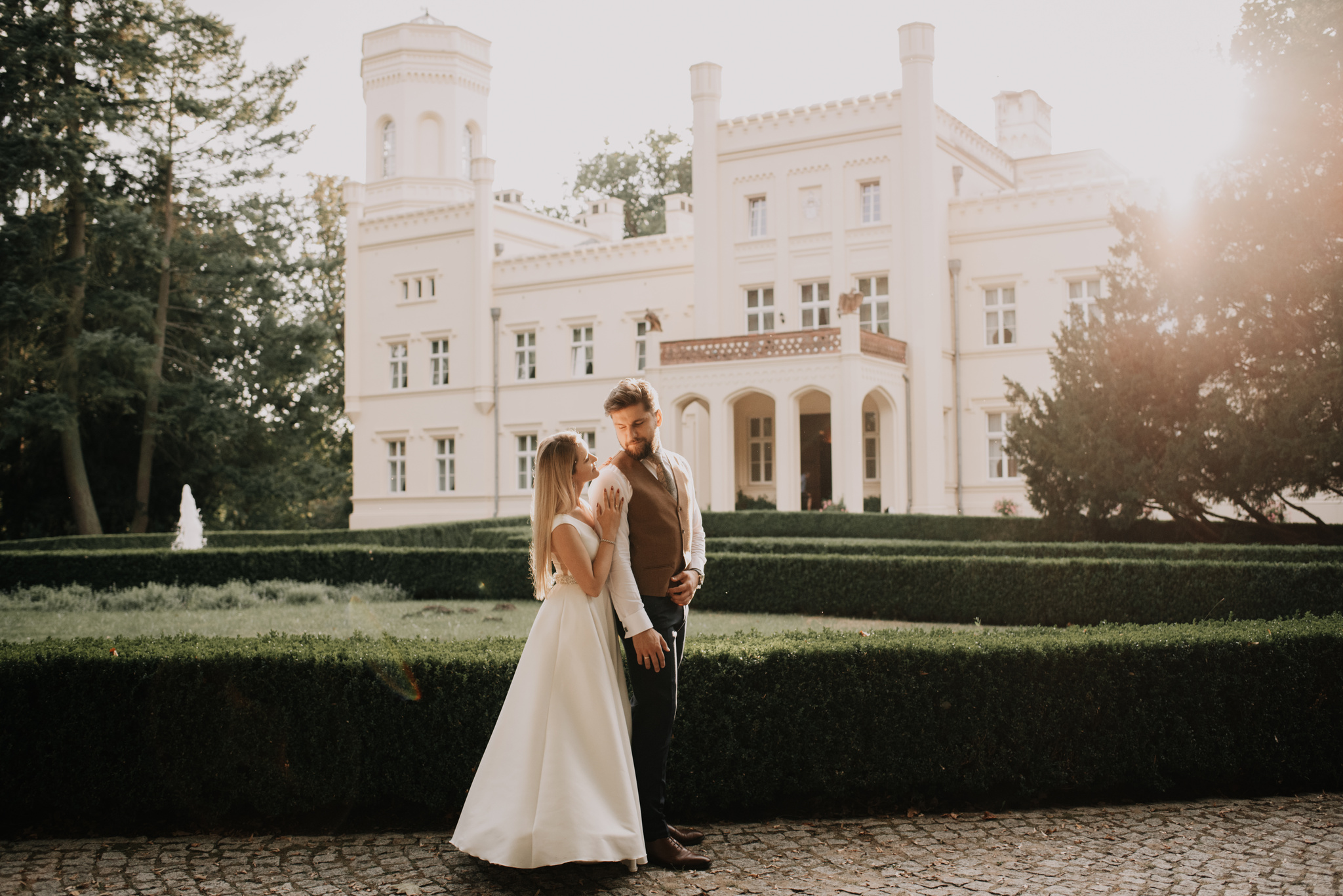 kamerzysta na wesele filmowanie gorzów szczecin poznań nagrywanie filmów ślubnych pałac mierzęcin